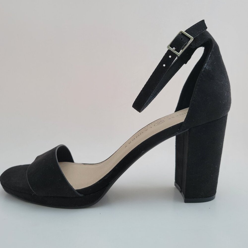 Chinese Laundry Black Sandal Women's 8.5 Teri Faux Suede Shoes Block Heel NWOB